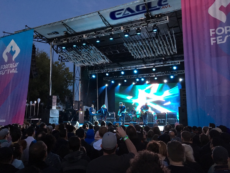 Slowdive shoe-gazed Fort Worth w/ a breathtaking performance - Photo Credit: Prewitt Scott-Jackson