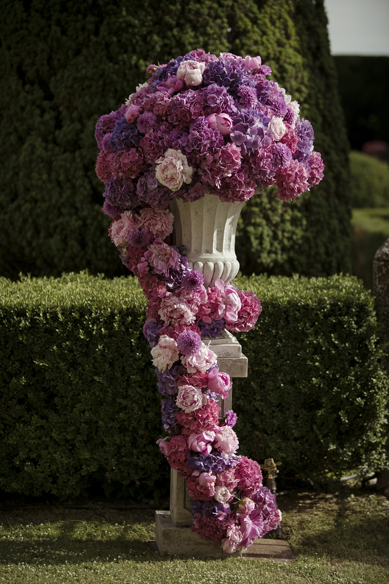 savvyeventstudio.com | Wedding Ceremony at Villa Gamberaia and St. Regis Hotel Reception | Florence Italy Weddings | Savvy Event Studio