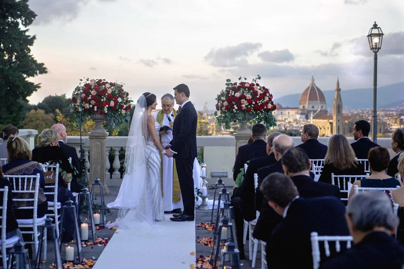 savvyeventstudio.com | Wedding Ceremony at Villa la Vedetta in Italy | Weddings at St Regis Hotel in Florence | Savvy Event Studio | Event Planners in Italy