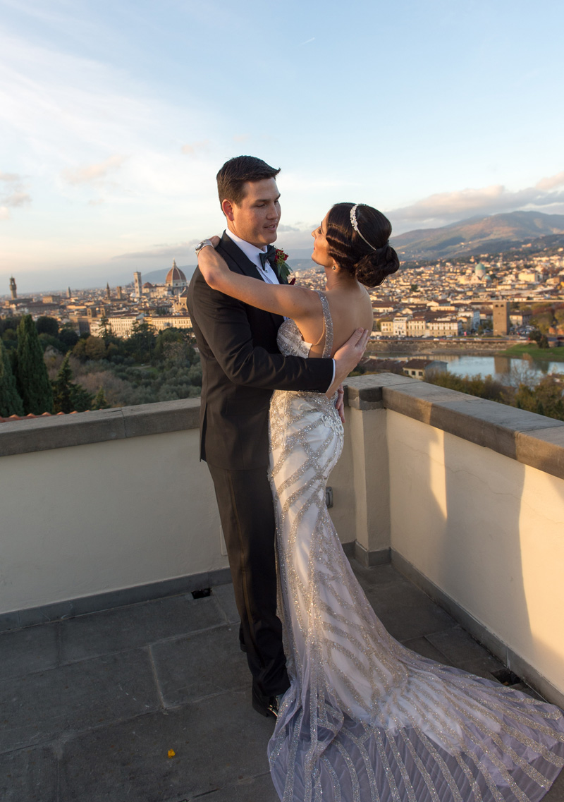savvyeventstudio.com | Wedding Ceremony at Villa la Vedetta in Italy | Weddings at St Regis Hotel in Florence | Savvy Event Studio | Event Planners in Italy