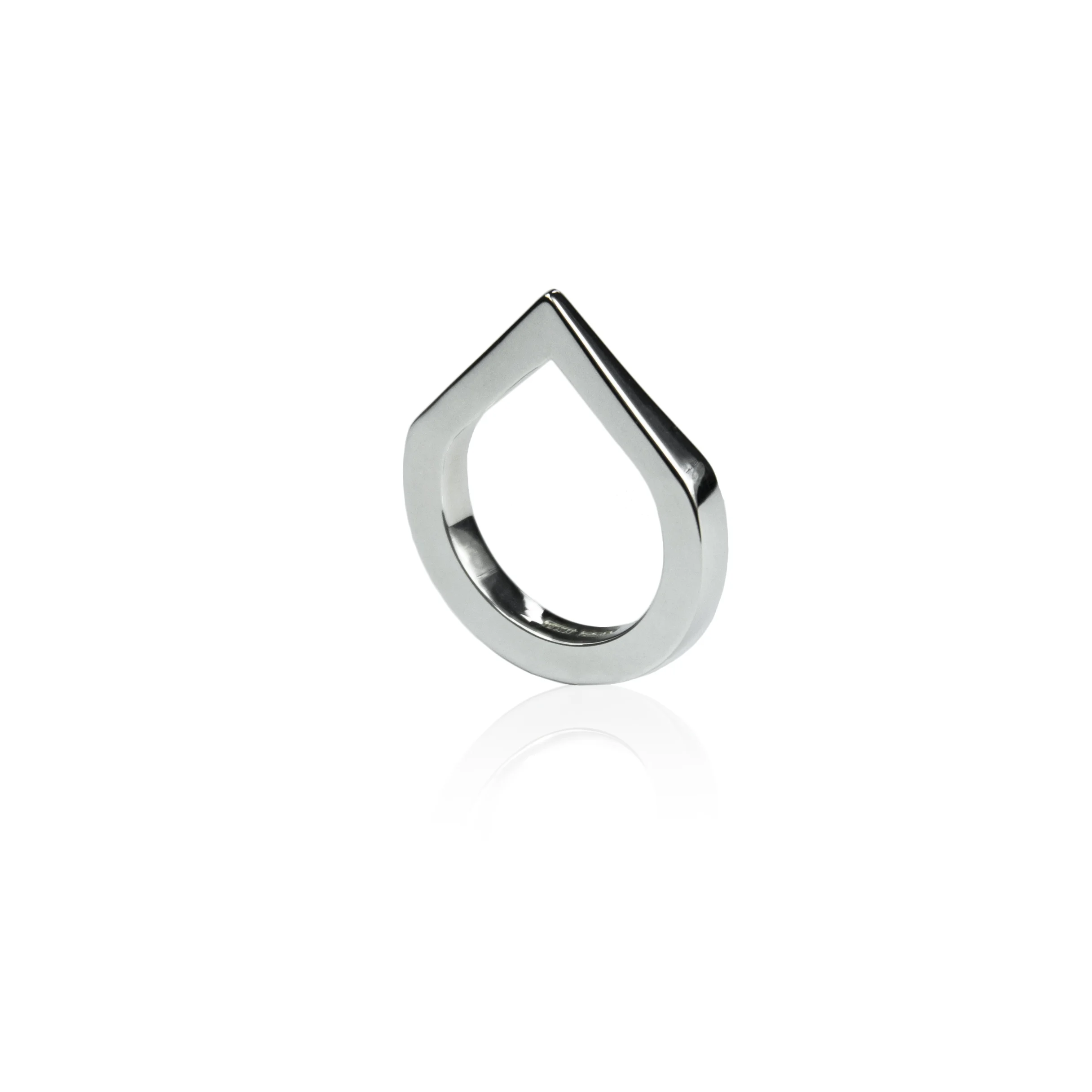 tapered teardrop silver 1sq.jpg