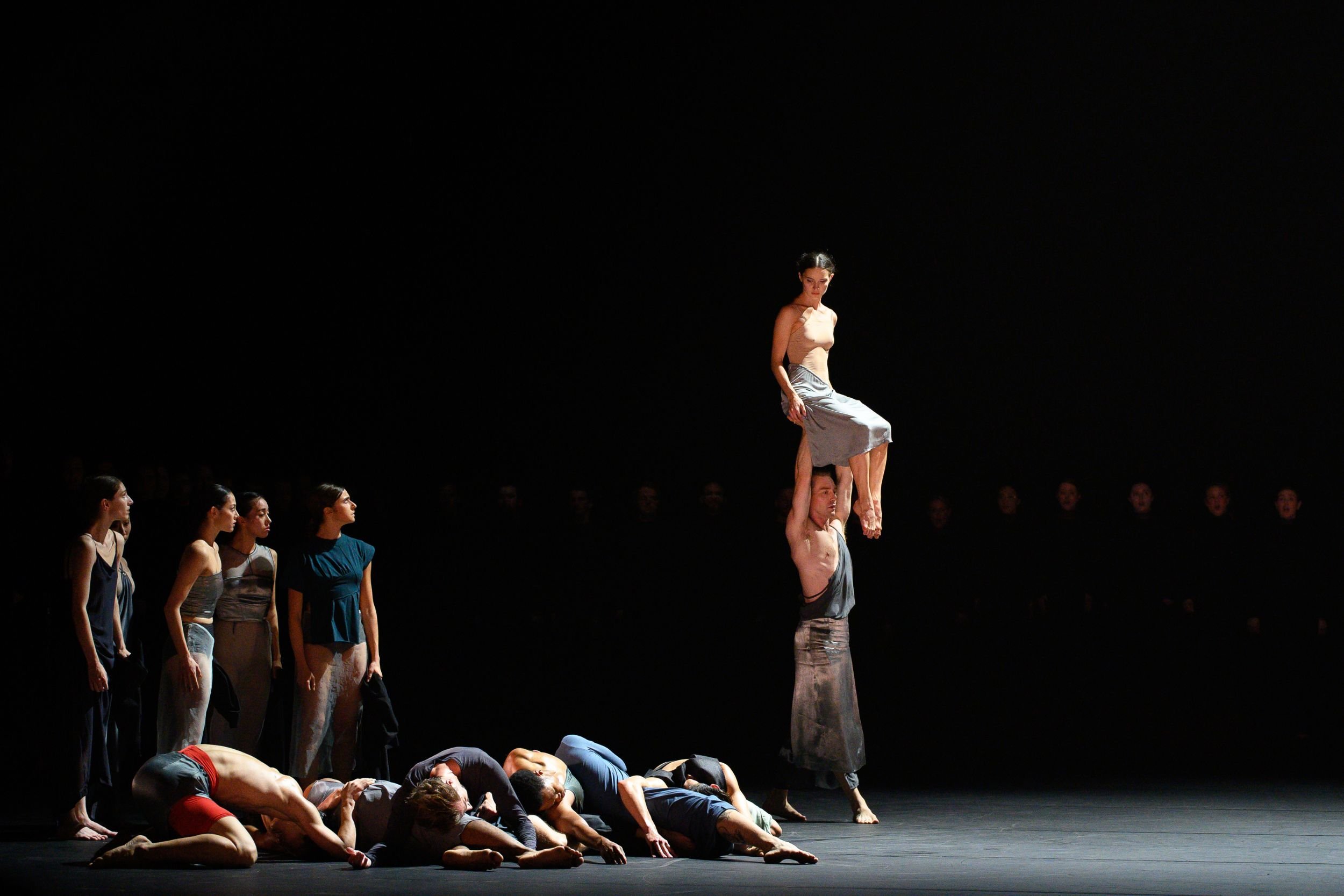 3 - Artists of English National Ballet in Andrea Miller's Les Noces © Laurent Liotardo.jpg