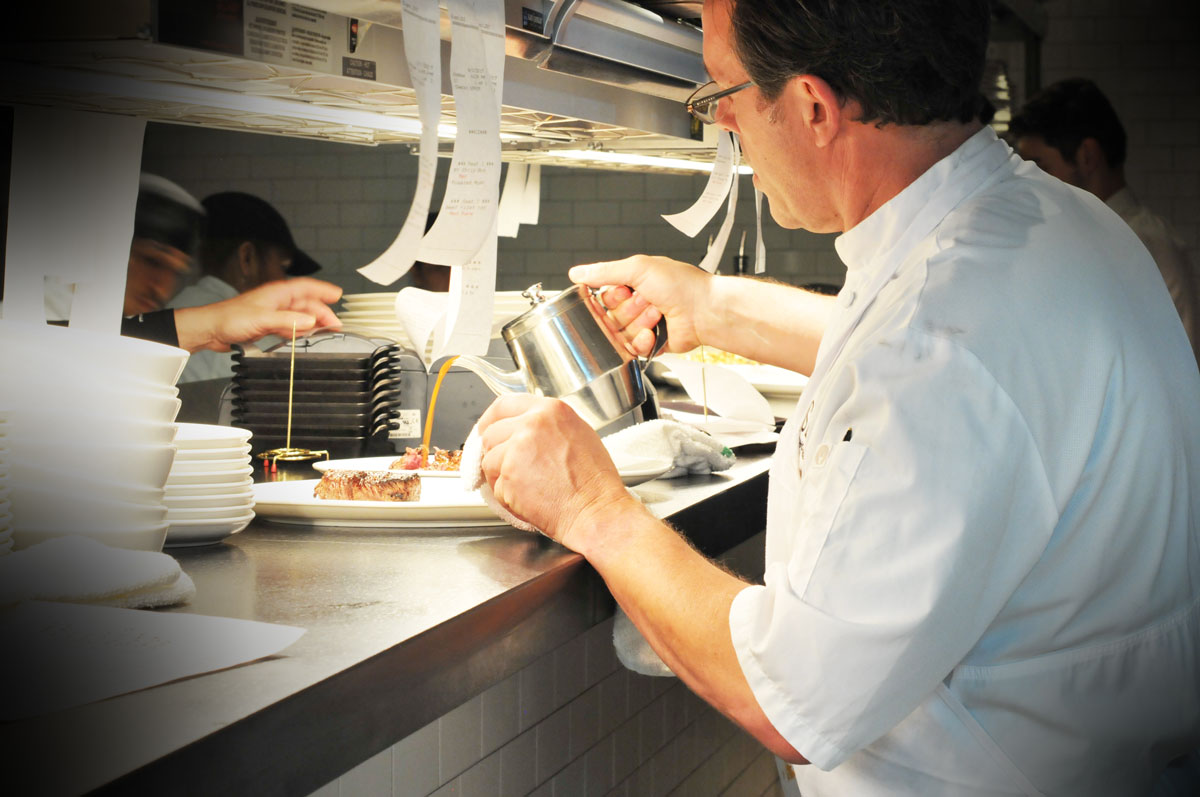 Chef-Kaiser-action-1.jpg