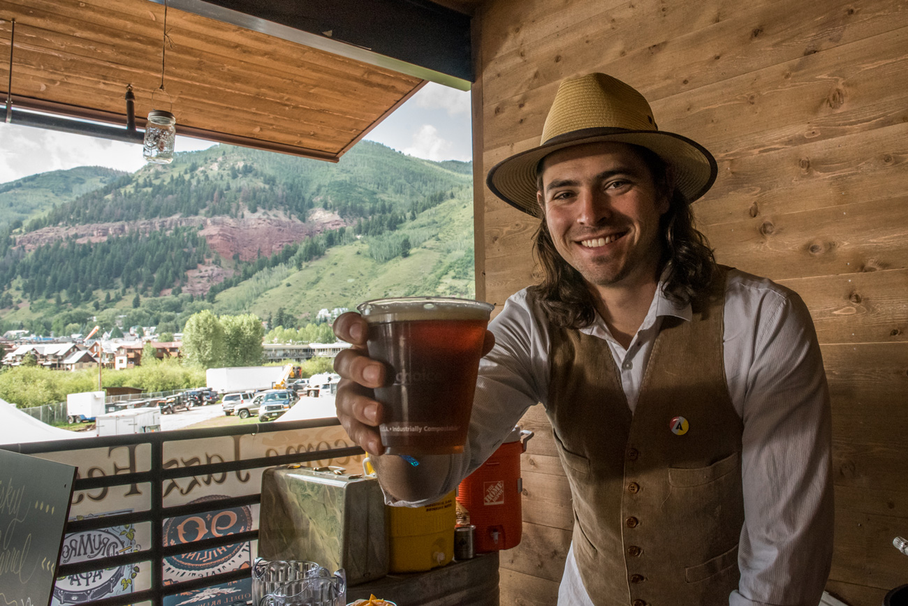An on-stage bar serves up beer, wine and craft cocktails throughout the festival.