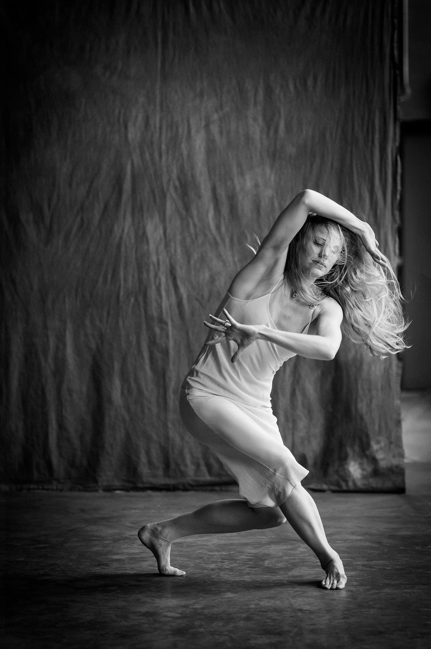 MM loni dance 1322915-Edit copy 2.jpg