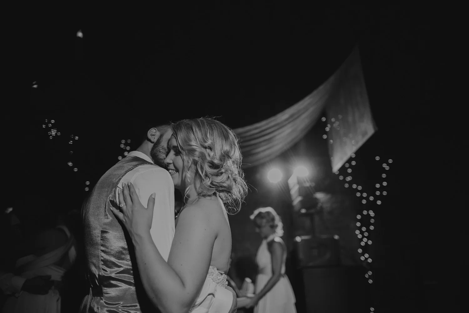 larchfield-estate-wedding-photographer-nothern-ireland-146.jpg