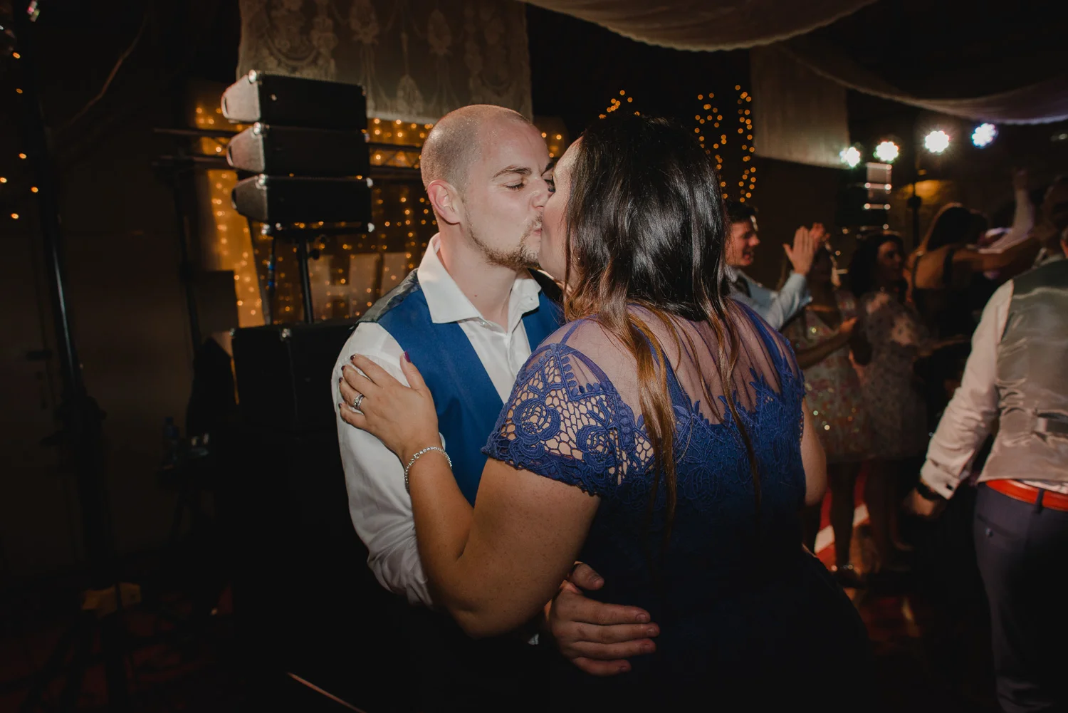 larchfield-estate-wedding-photographer-nothern-ireland-168.jpg