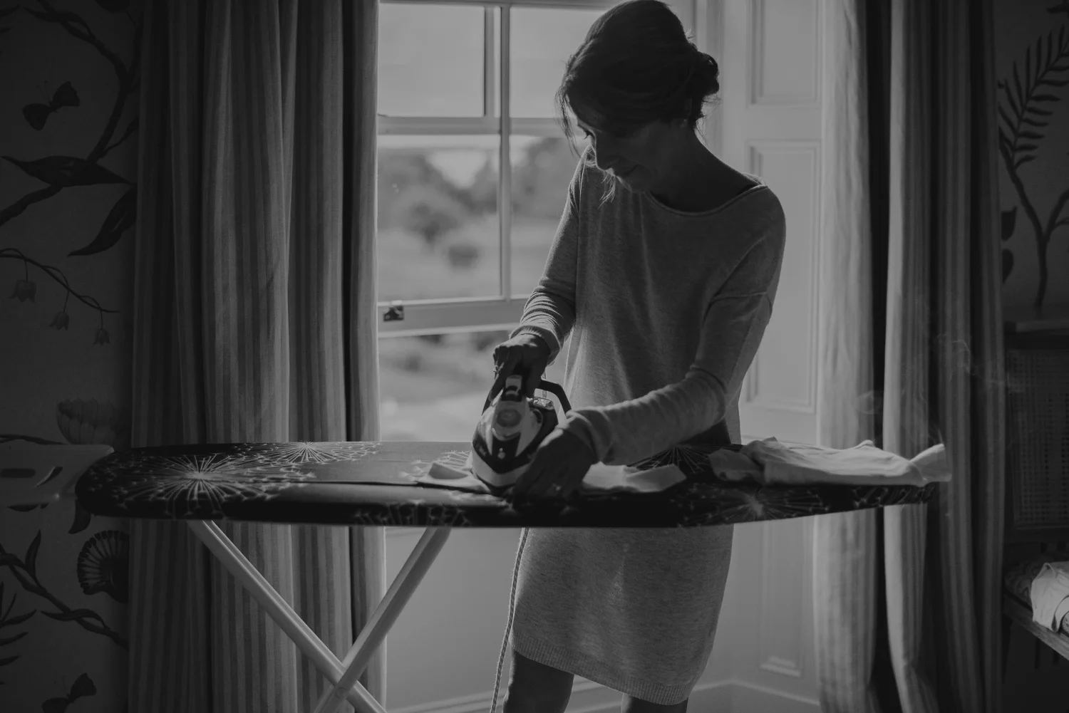 Virginia-park-lodge-Ireland-wedding-photographer-12.jpg