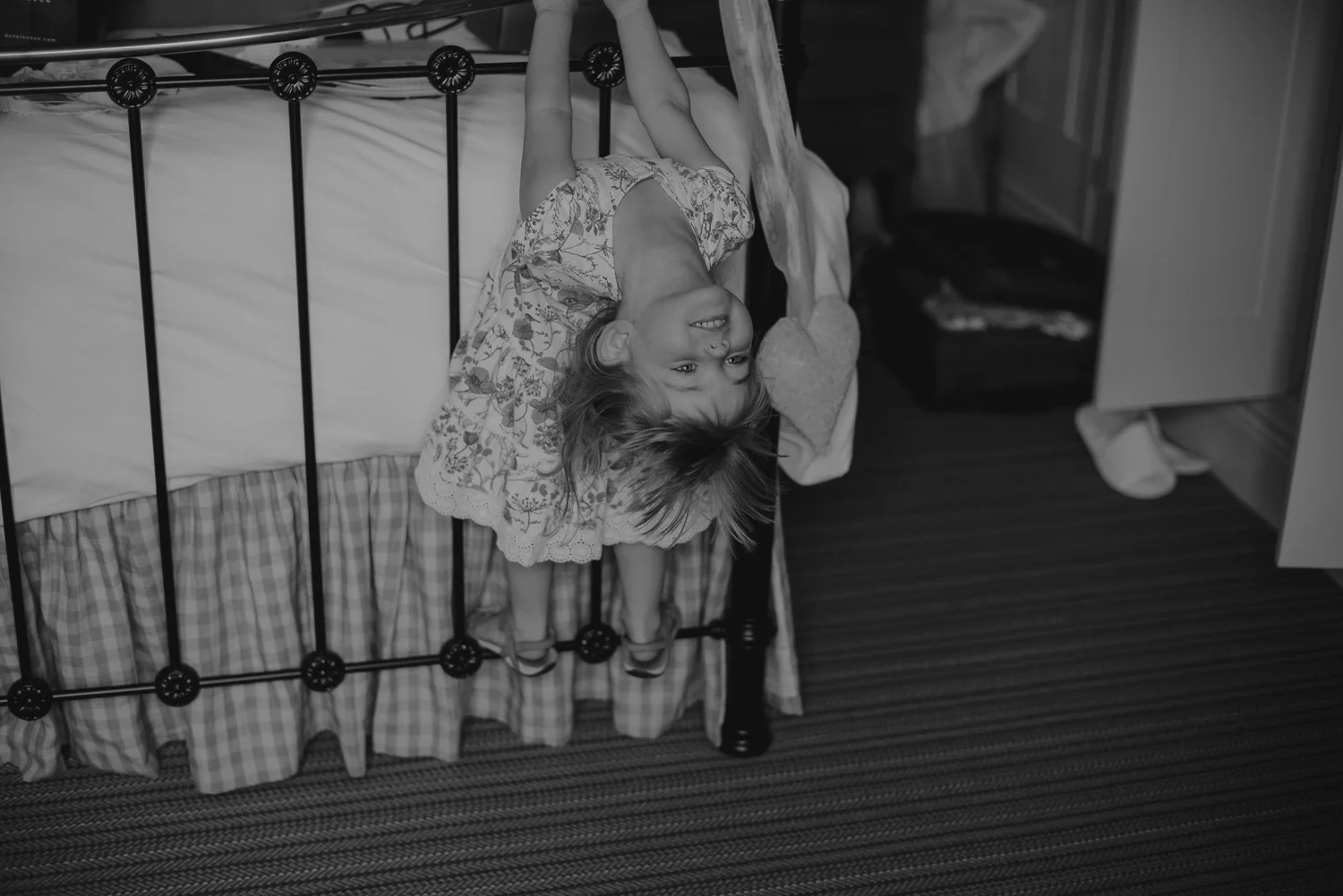 Virginia-park-lodge-Ireland-wedding-photographer-30.jpg