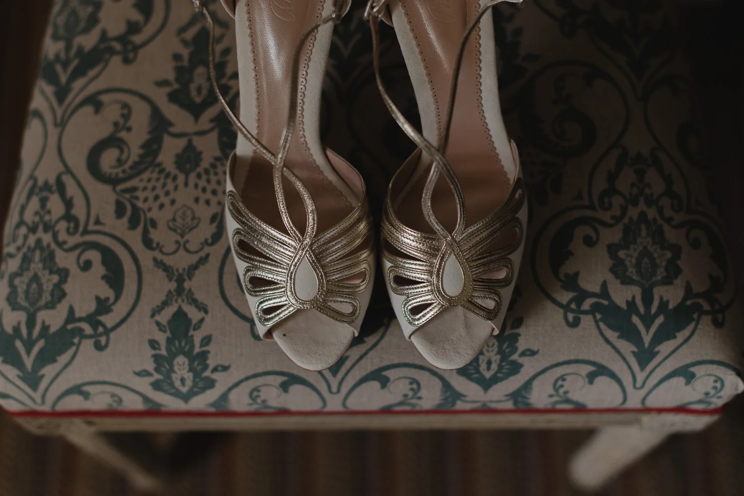 Virginia-park-lodge-Ireland-wedding-photographer-1.jpg