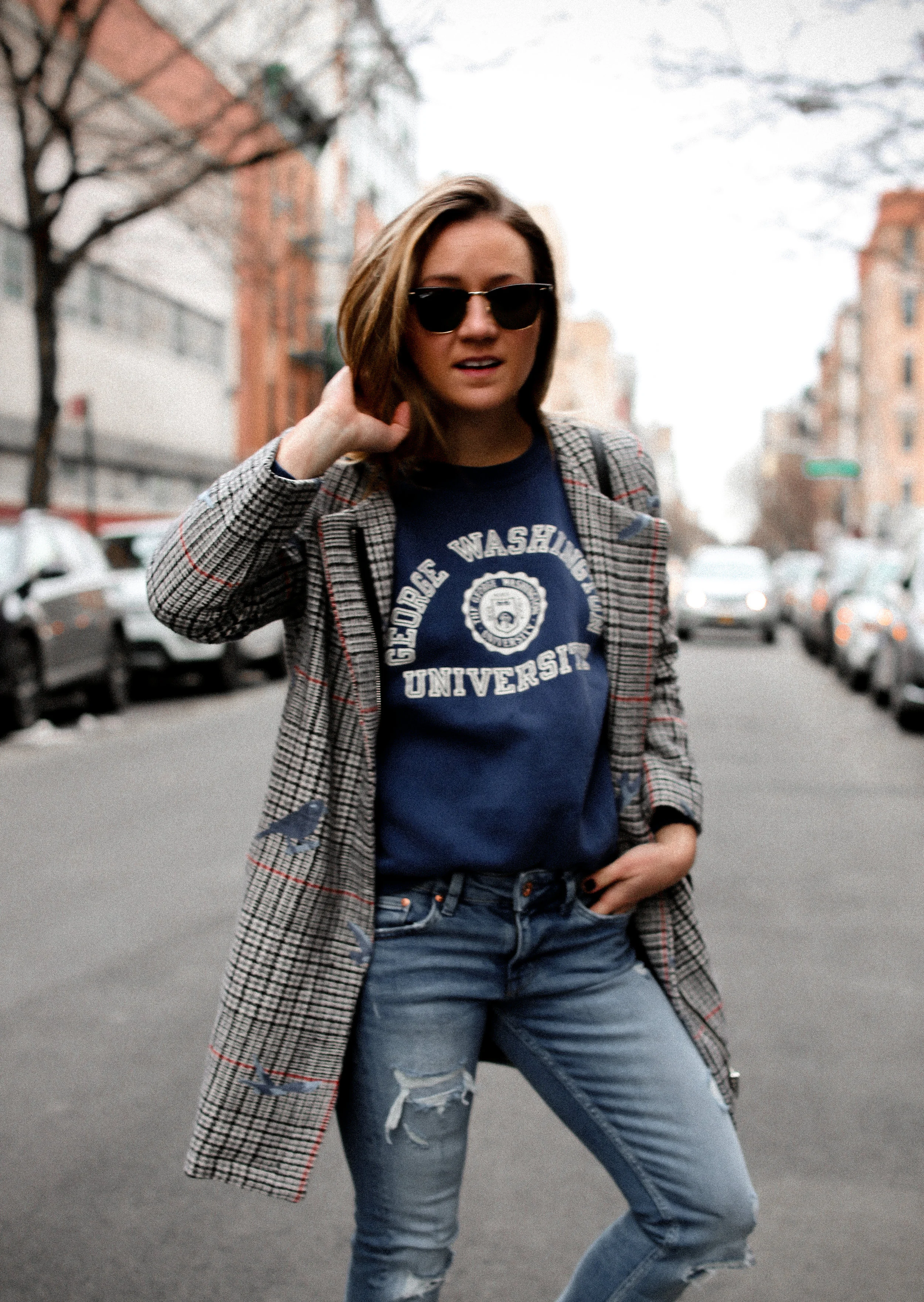 fizz-fade-graphic-sweatshirt-12.jpg