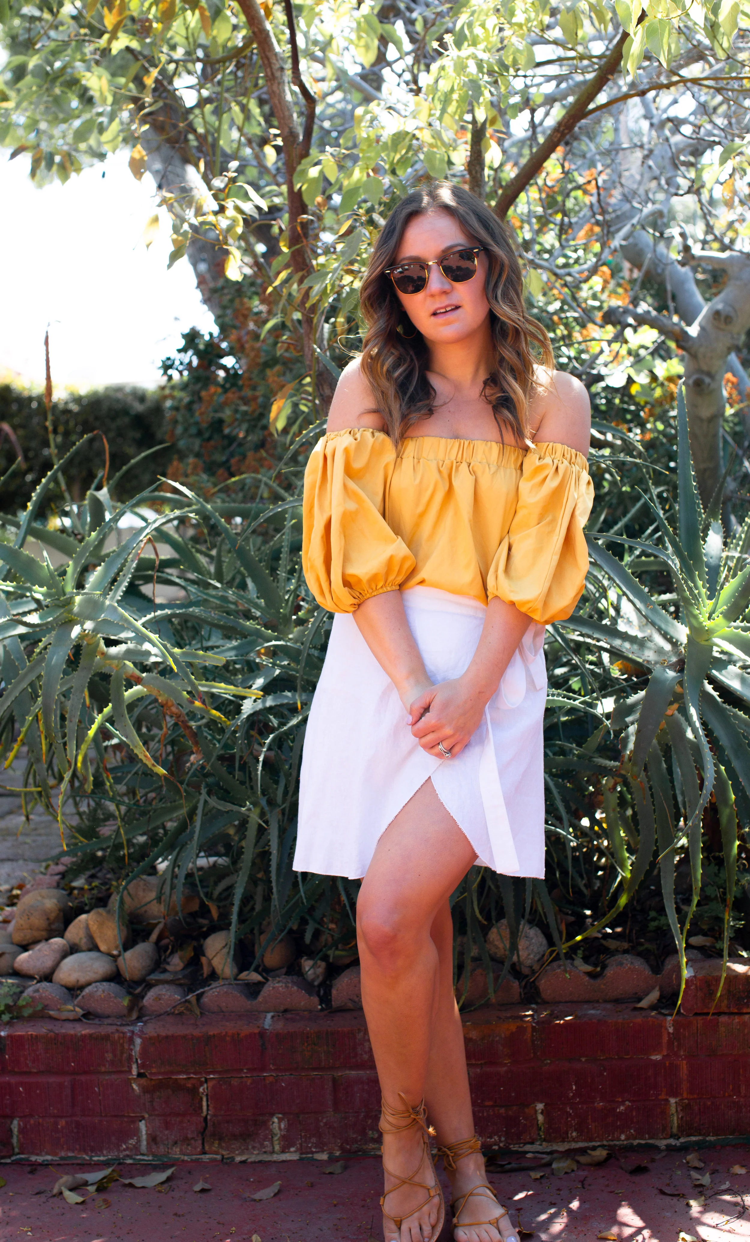 fizz-fade-yellow-top-3.jpg