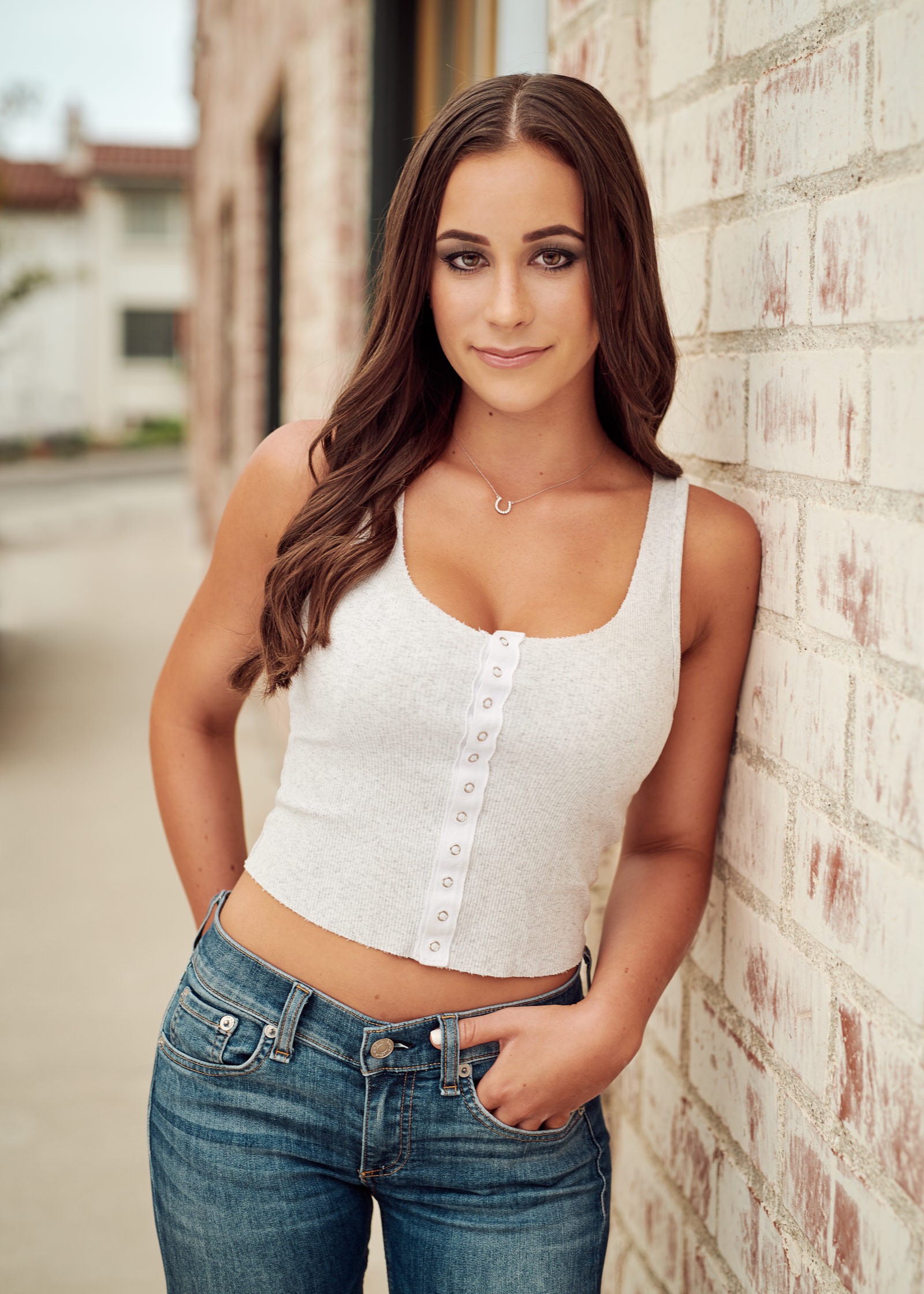 Madi-Glaser-MRH0200.jpg