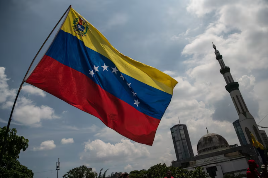 Life After Maduro: Venezuela’s Economic Re-opening 