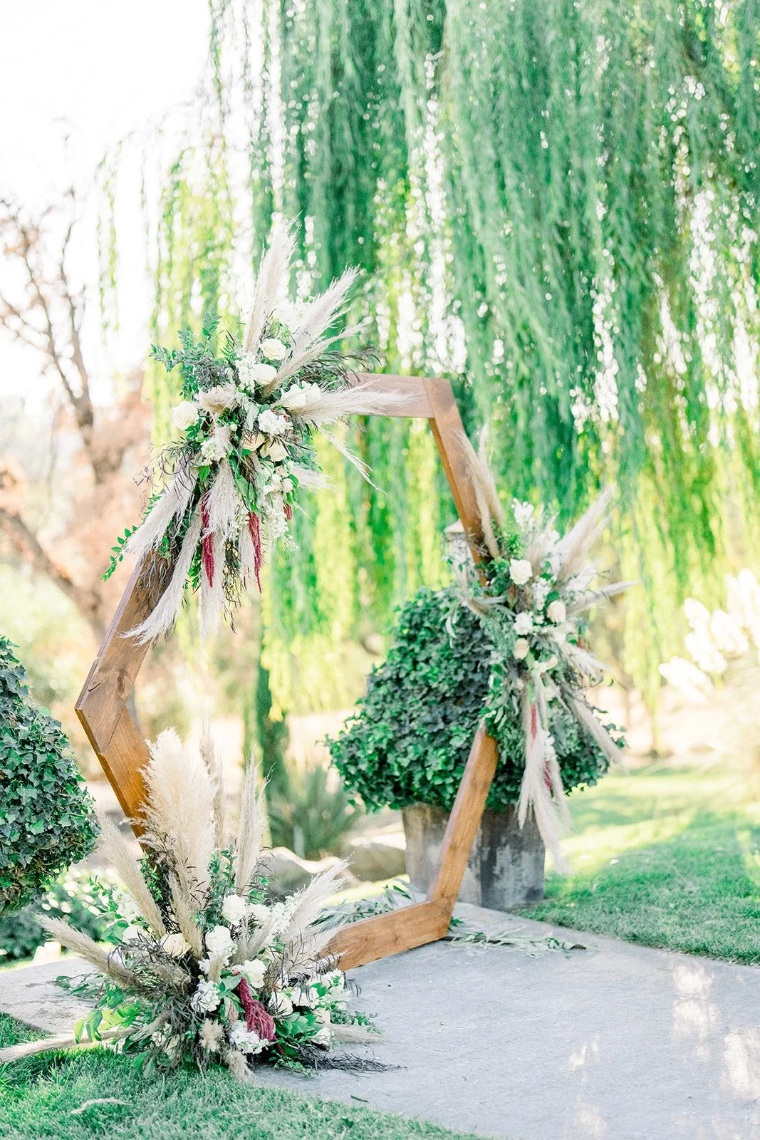 Stephanie + Travis. wedding preview-84.jpg