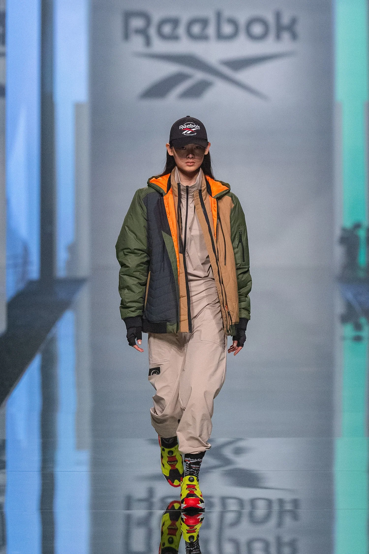 https___hypebeast.com_wp-content_blogs.dir_6_files_2019_03_reebok-advanced-concepts-sole-fury-shanghai-fashion-week-1.jpg