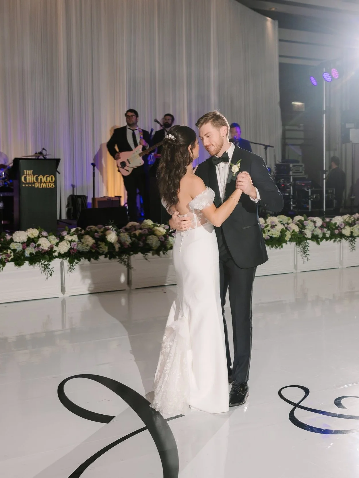 7 Tips for Making Your First Dance Unforgettable