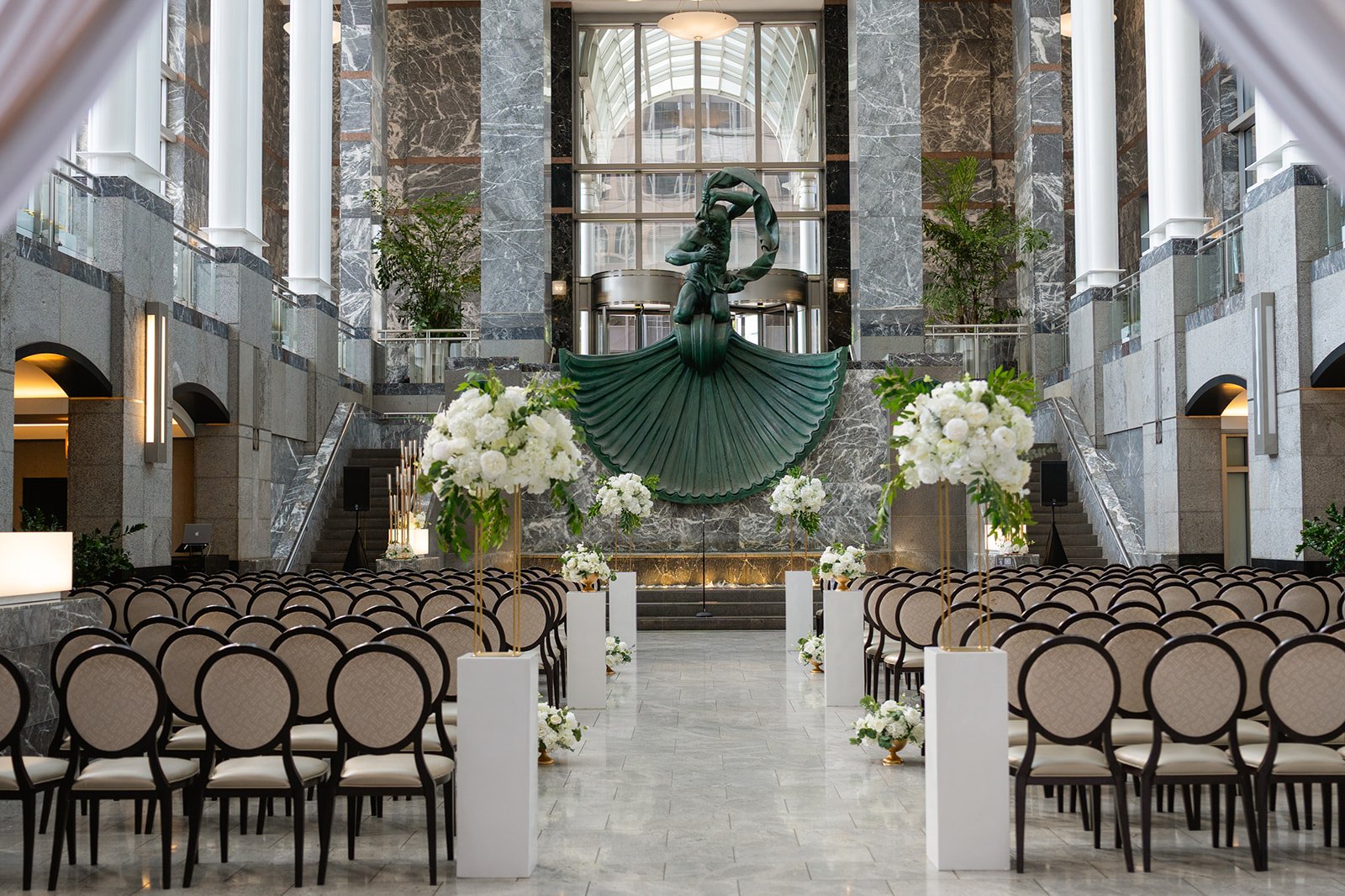 Pazzos-Chicago-Wedding-Ceremony-Decor.jpg