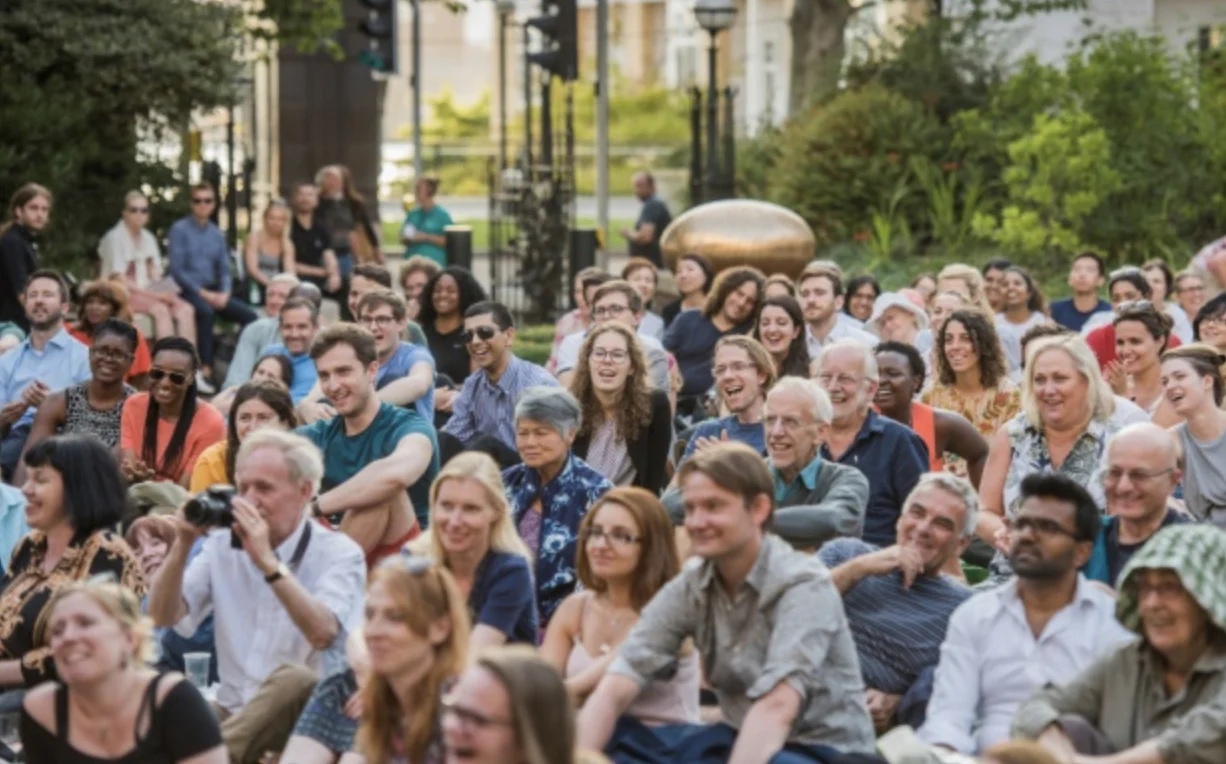 Enjoying Summer in Canary Wharf 