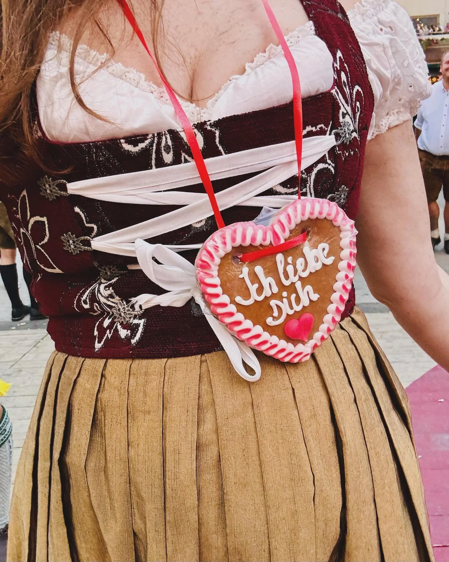 The chaos of Amsterdam pales in comparison to that of Oktoberfest in M&uuml;nchen. 

@bastianveiser helped us snag a reserved table in the oldest tent, Schottenhamel-Festhalle, complete with a two beer/one half chicken per person minimum. We ate a ri