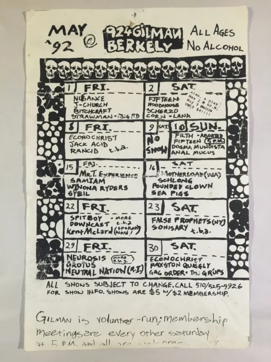  (Greg Davis Archives). 