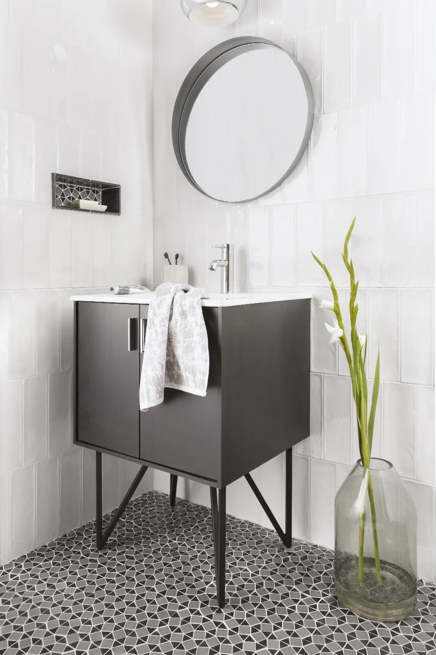 TileShop_Burnsville_MAIN1435_COMP_RC.jpg