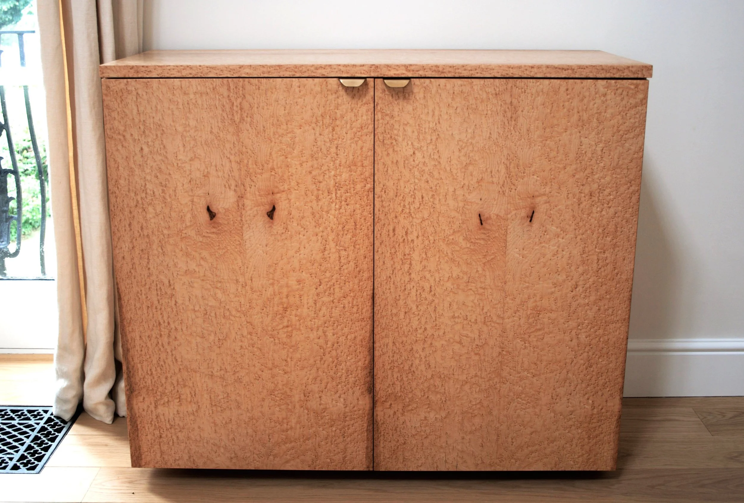Heliconia_BirdseyeMapleCabinet_RH.jpg