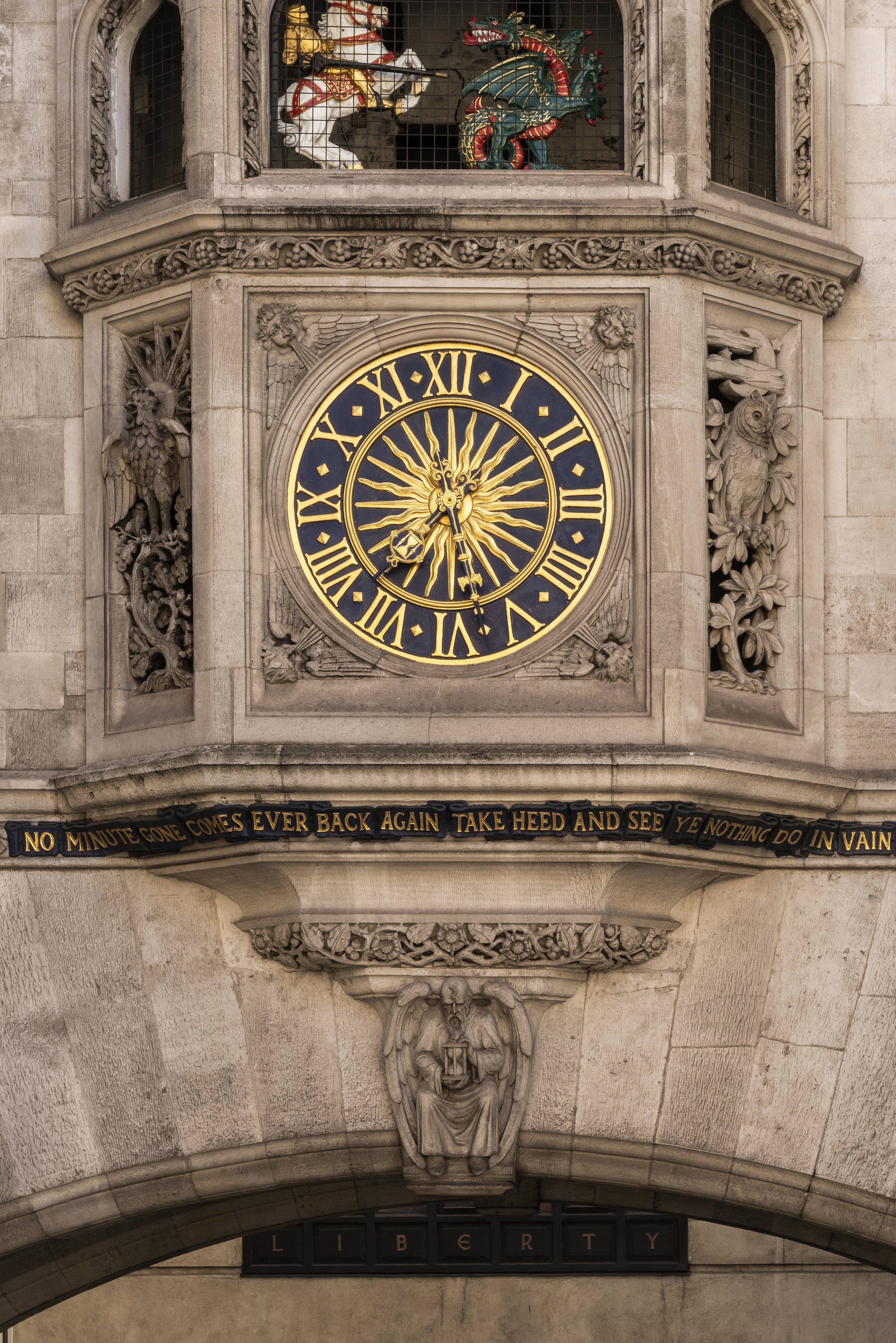JA_ST_LIB_CLOCK_9663-min.jpg