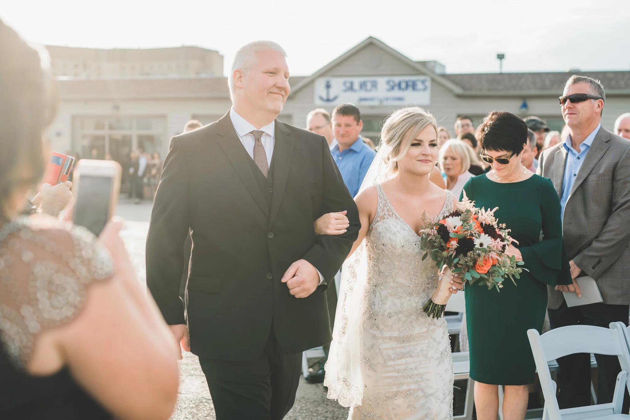 20180928wedding-bailey-320.jpg
