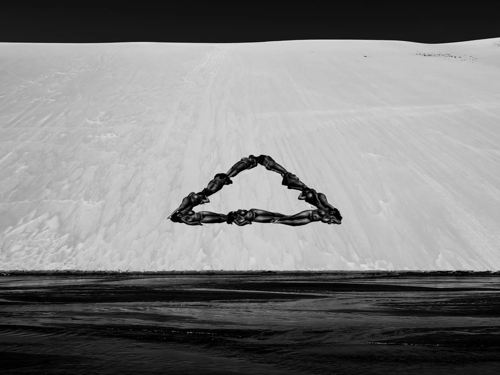 Dune Black
