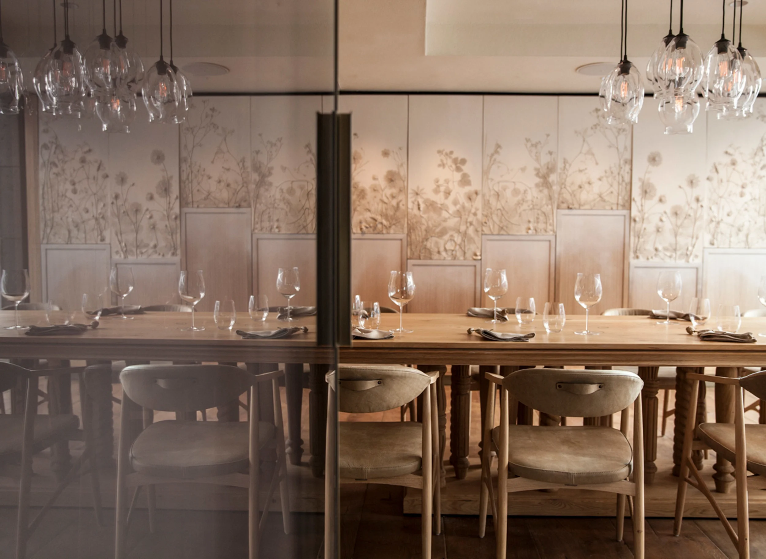 Mysterious reflections in our HIDE without walls, the disappearing dining room Above