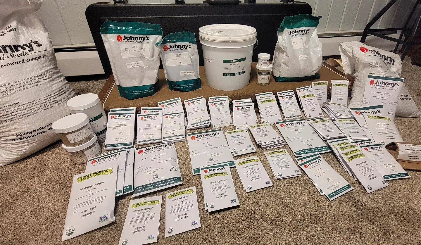 Seeds have arrived! Still got a lot in stock and a few more on the way! 🌱🌱🌱