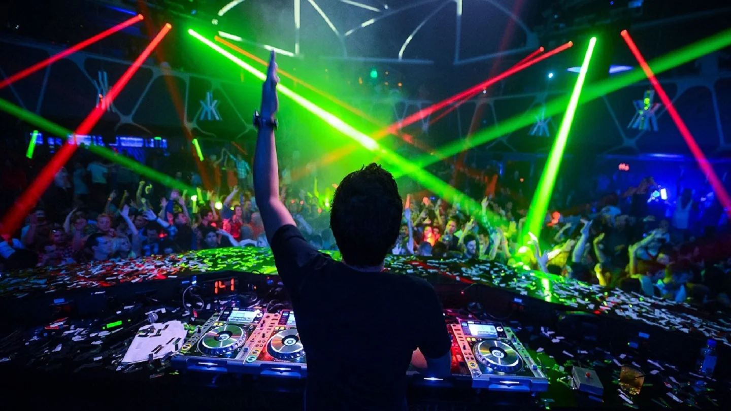 1491341054-VIP_Club_Crawl_tickets.jpg
