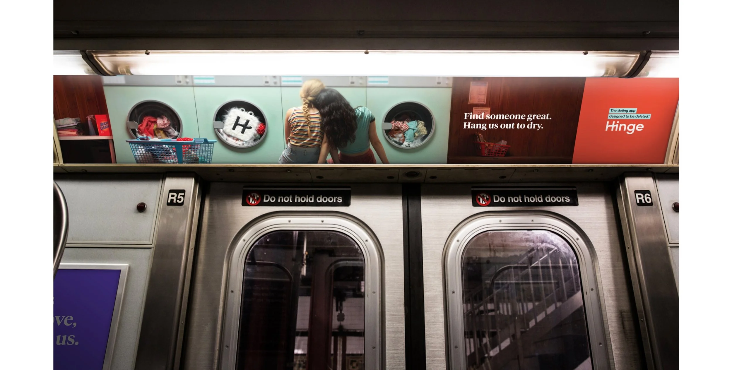 Hinge-Campaign-OOH-Subway-Laundry.jpg