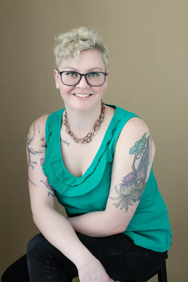 Emily&JohnbyLightfolly2018-4-LowResWM.jpg