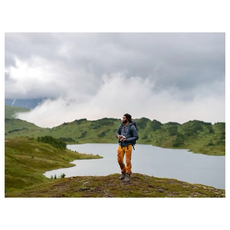@rongriswell taking in the view.
@fjallravenofficial | Lost Lake | Alaska