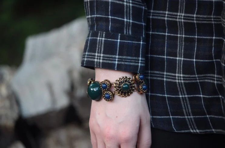 Thrift stores are amazing because you never know what treasures you might come across, like a piece of unique statement jewlery or a distressed flannel. 