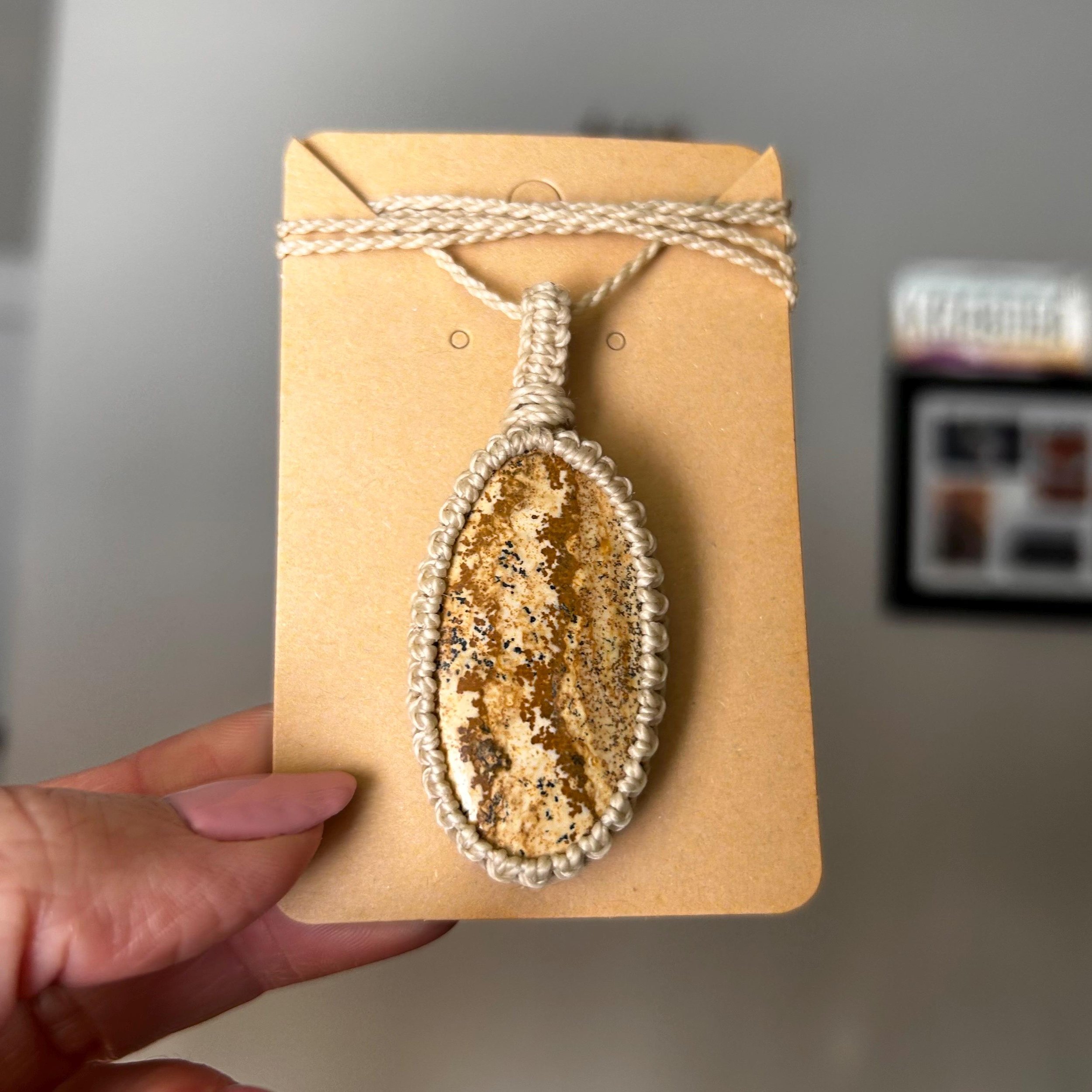 https://i.etsystatic.com/32697578/r/il/a3a08c/6632155179/il_fullxfull.6632155179_8v02.jpg