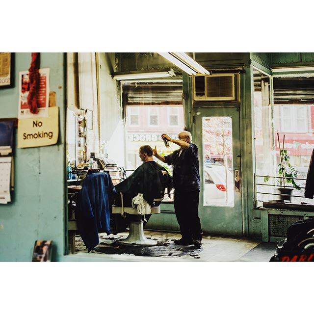 The legend, Tony Garofolo, who runs the shop since the mid-1960s. ✂️💈 Tony&rsquo;s Park Barber Shop💈#sunsetpark #brooklyn #newyork #nyc #vsco #vscocam #brooklynitehawk #vscox