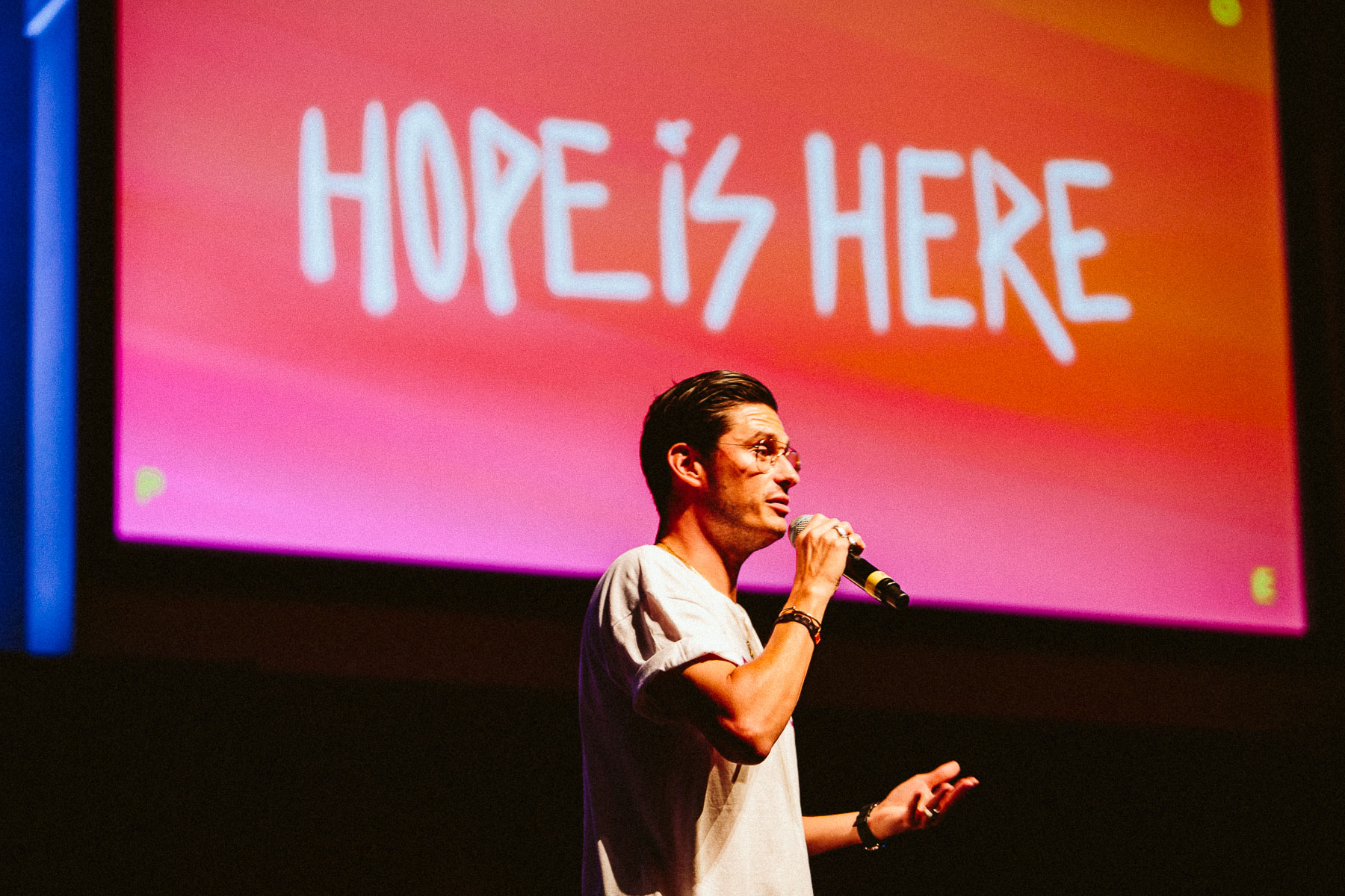 Luxium-Creative-@matt__le-Hope-Is-Here-Tour-Phoenix-Living-Streams-Chad-Veach-Mosaic-MSC-Zoe-Worship-Concert-Photography-180.jpg