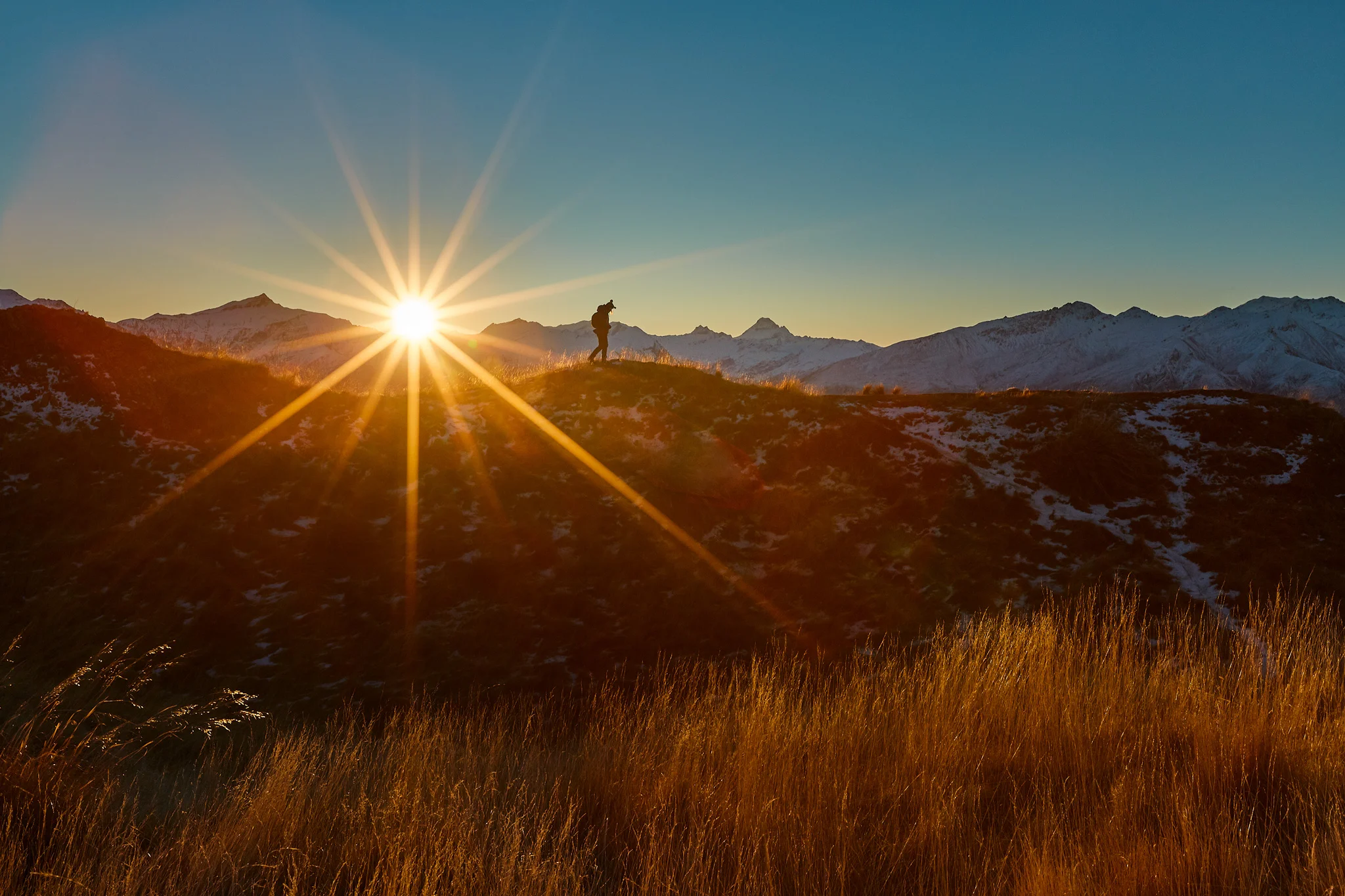 Saying goodbye to Coromandel Peak and preparing to descend in the dark.