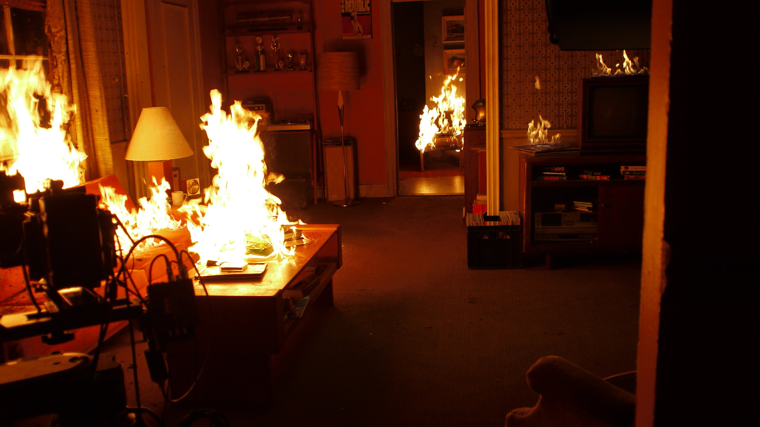 Apt Set Pyro SFX1