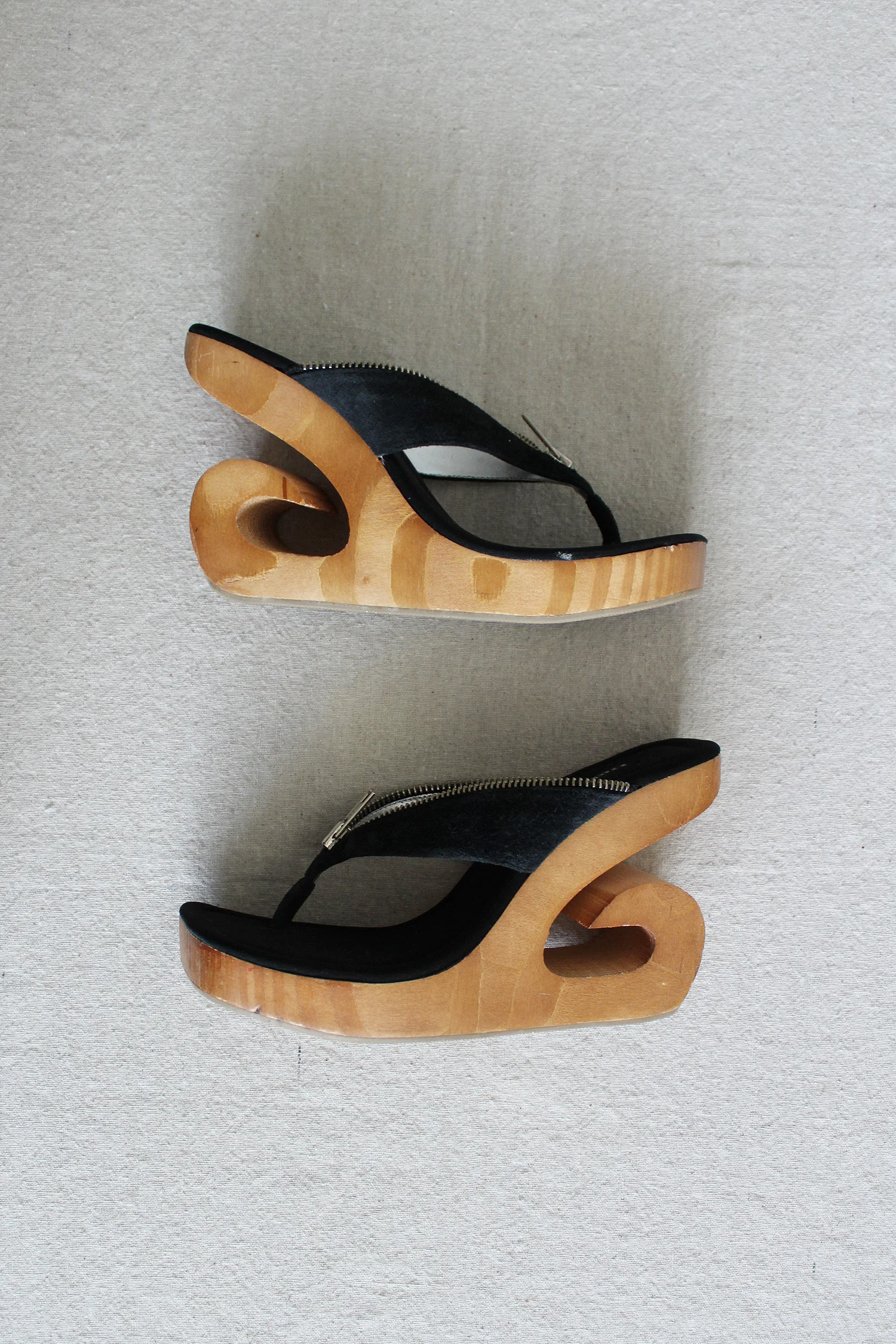 woodshoes1.jpg