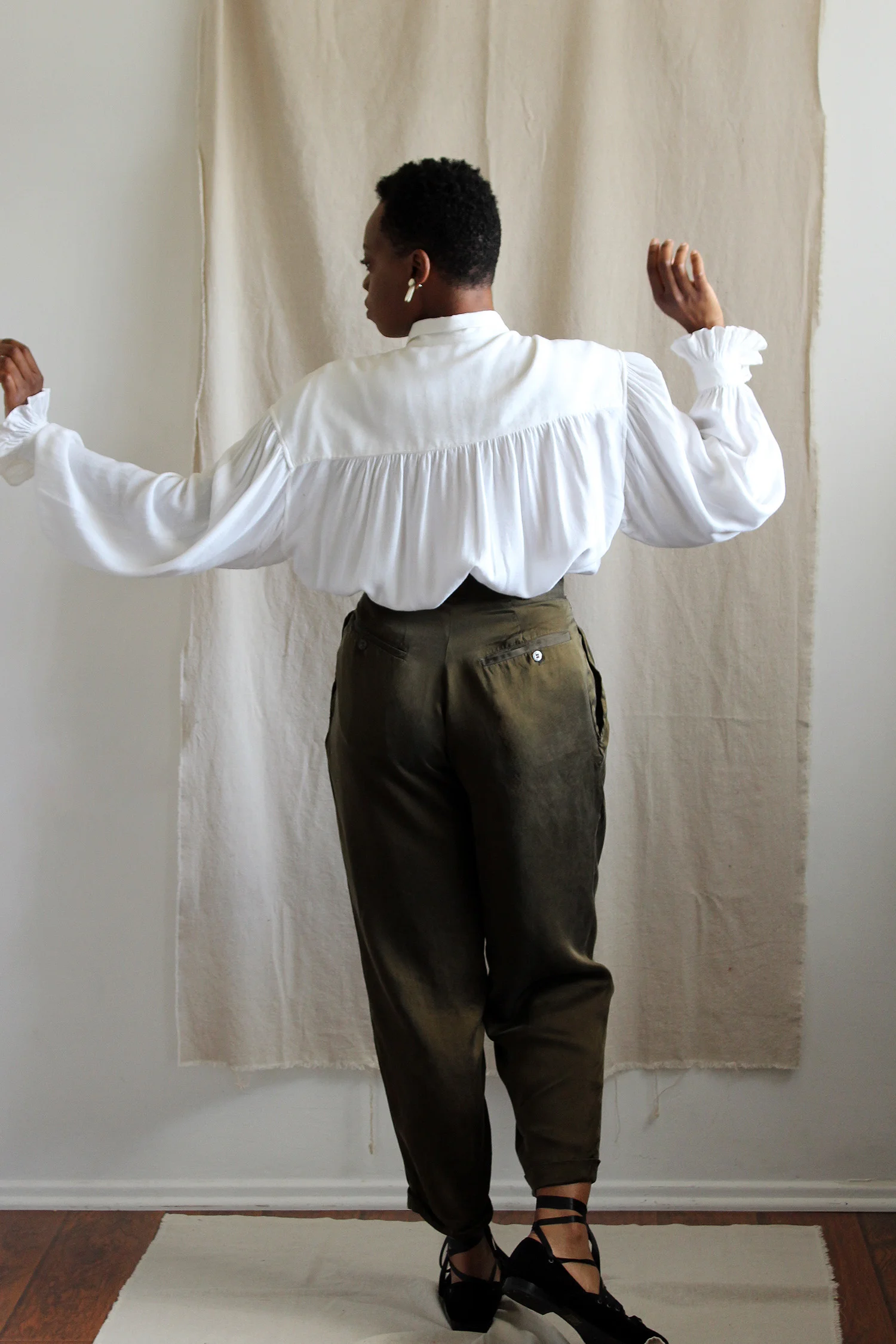 ruffleblouse5.jpg