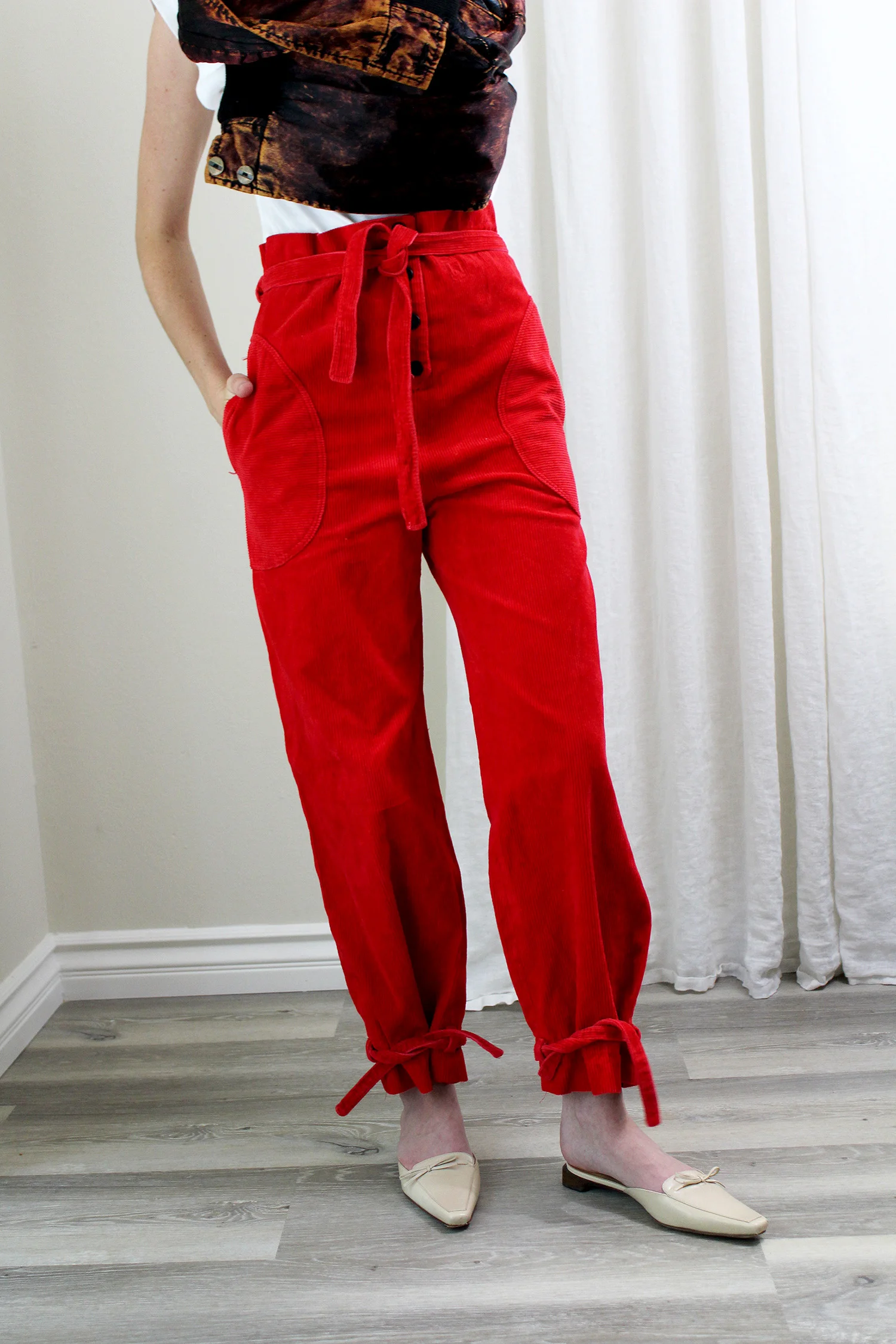 redpants1.jpg