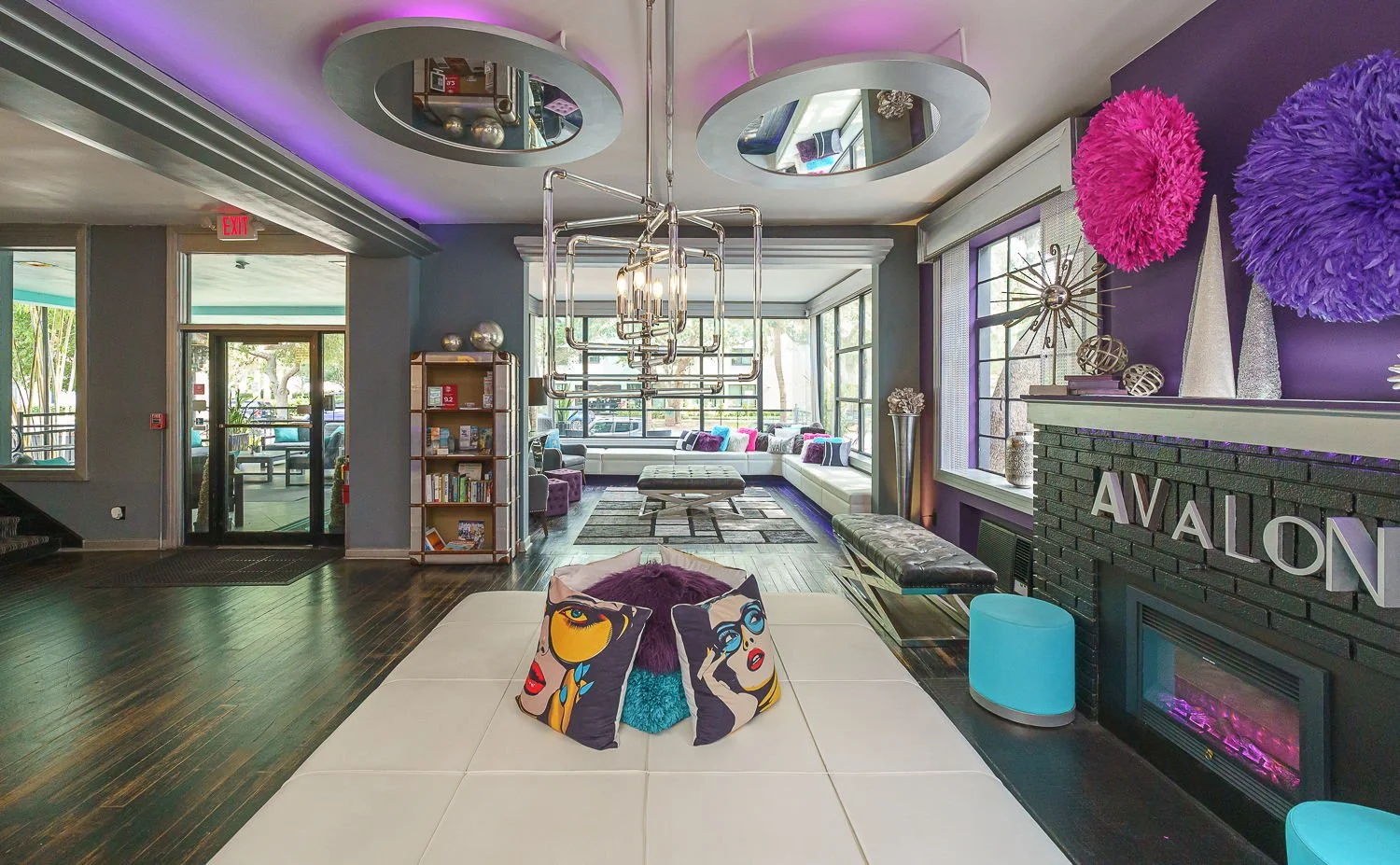 13-web-or-mls-AVALON LOBBY-1-8.jpg