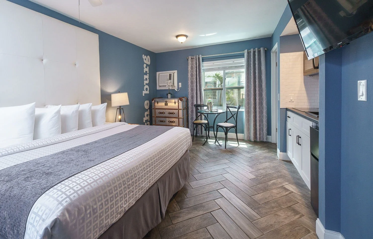 55-web-or-mls-AVALON Suite 2-1-8.jpg