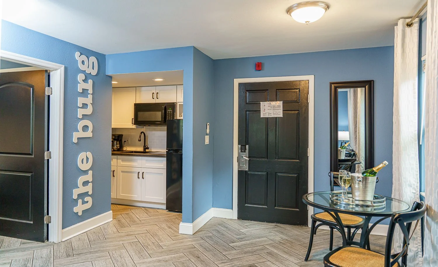 50-web-or-mls-AVALON Suite 1-1-14.jpg