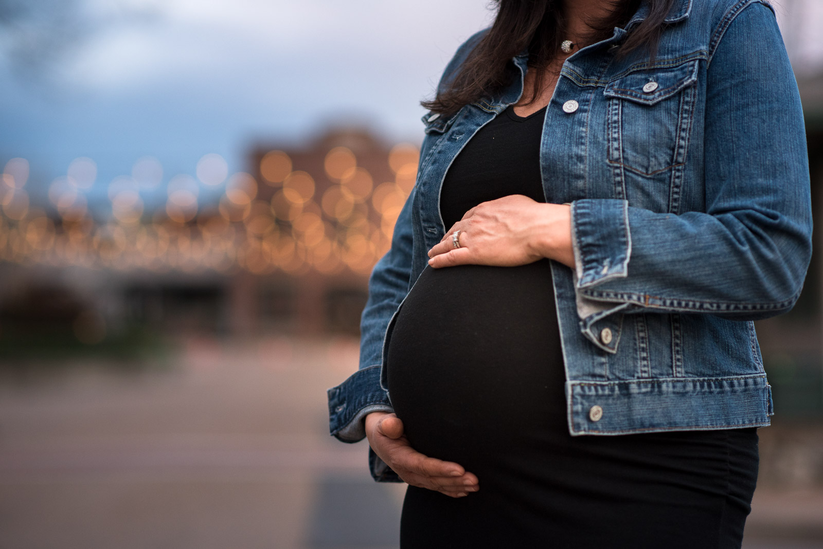 Town Center Maternity Session