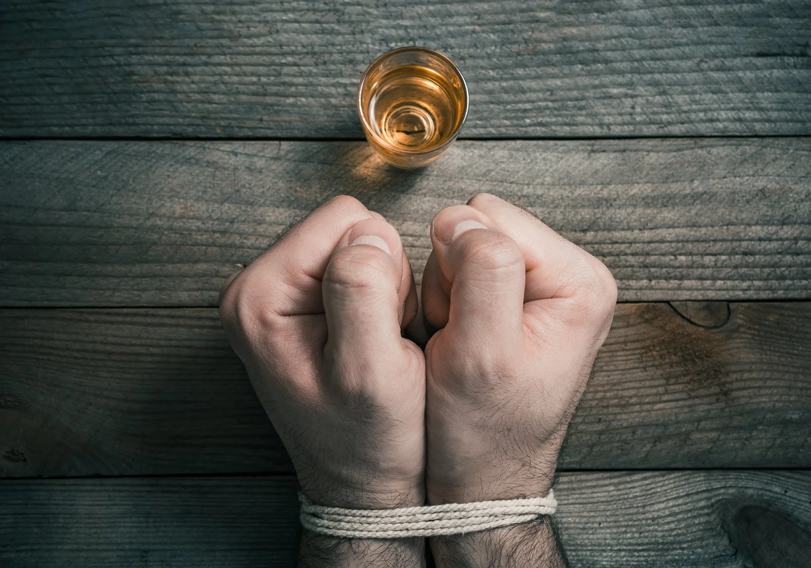 BIGGEST WARNING SIGNS OF DRUG ABUSE